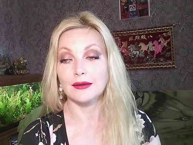JanessNE webcam