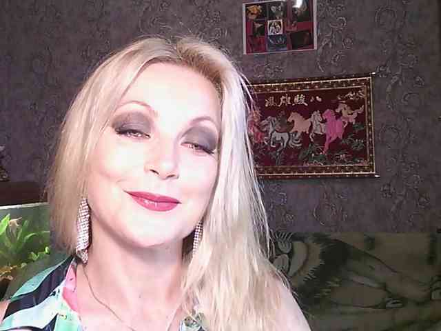 JanessNE webcam