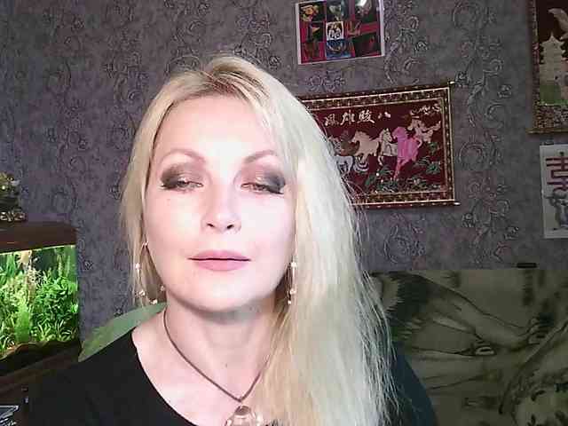 JanessNE webcam