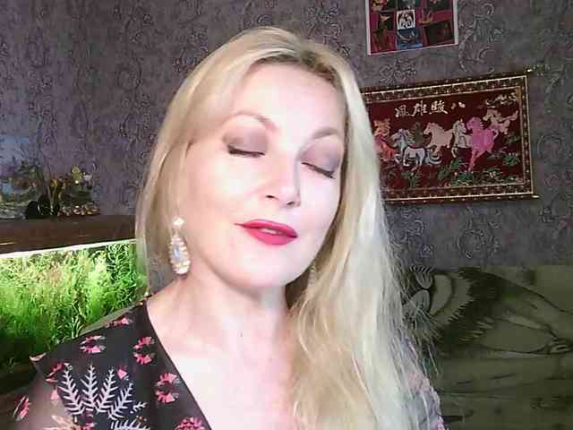 JanessNE webcam