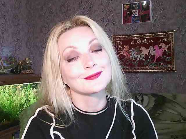 JanessNE webcam
