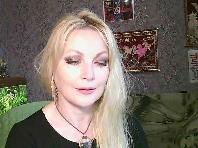 JanessNE webcam