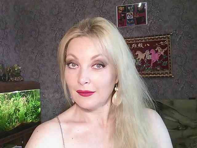JanessNE webcam