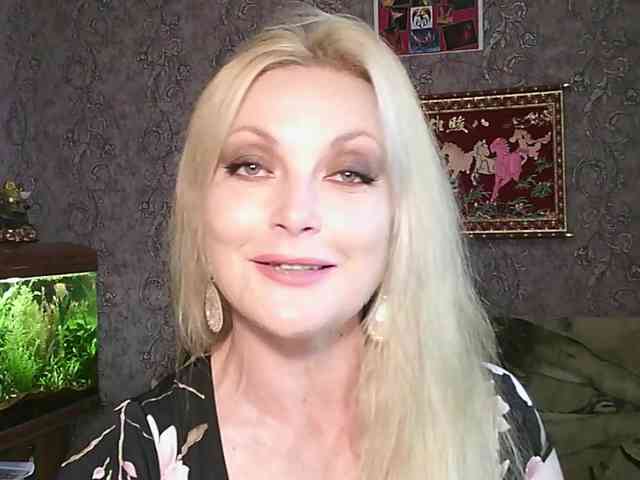 JanessNE webcam