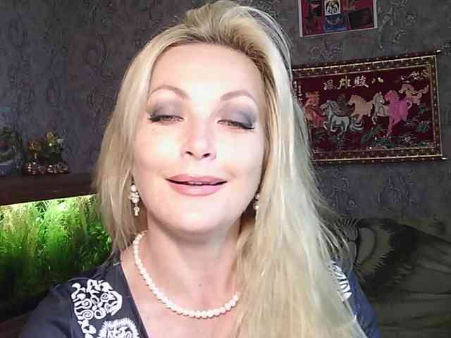 JanessNE webcam