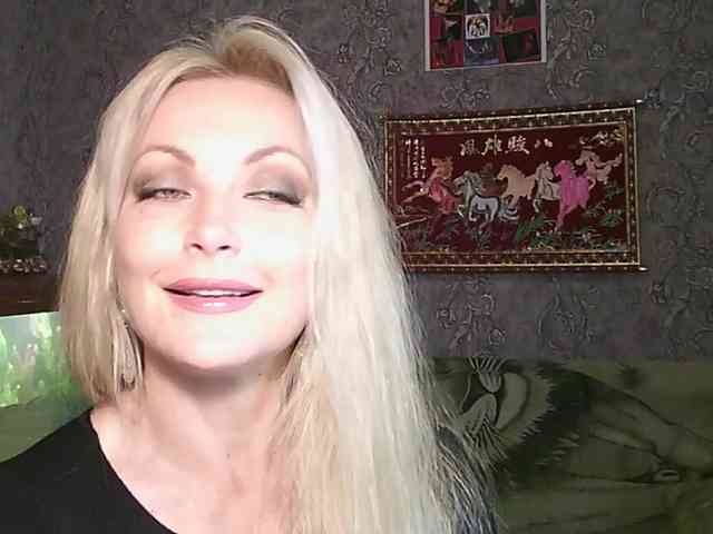 JanessNE webcam
