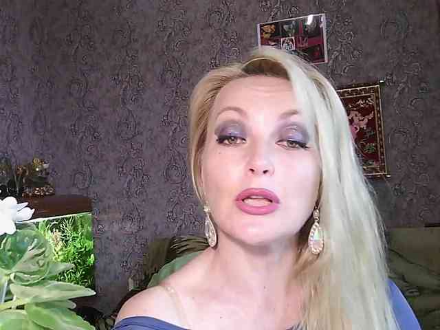 JanessNE webcam