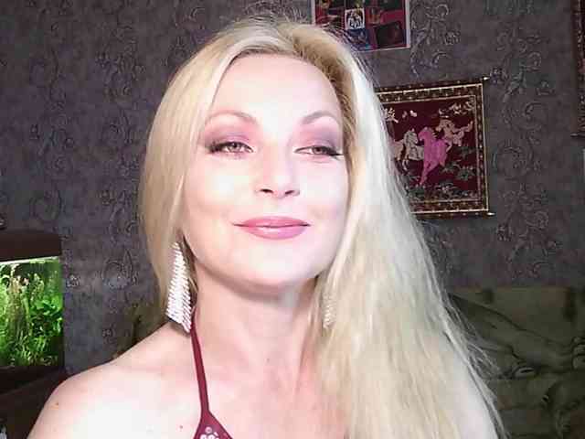 JanessNE webcam