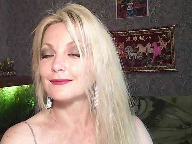 JanessNE webcam