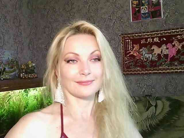 JanessNE webcam