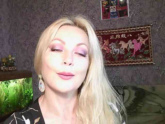 JanessNE webcam