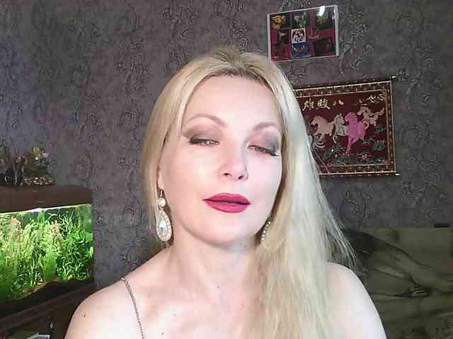 JanessNE webcam