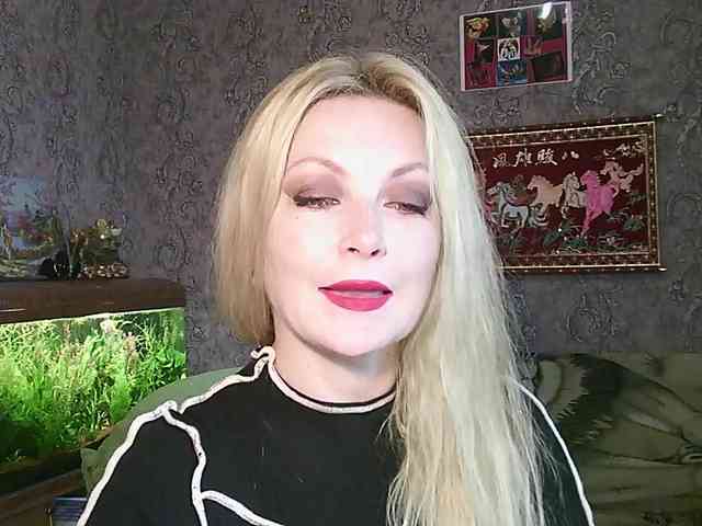 JanessNE webcam