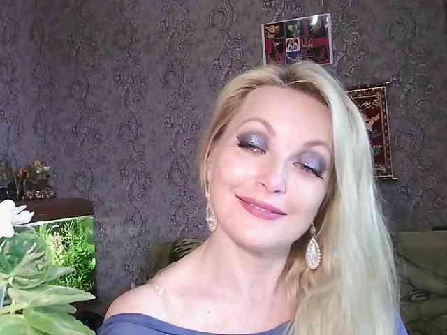 JanessNE webcam
