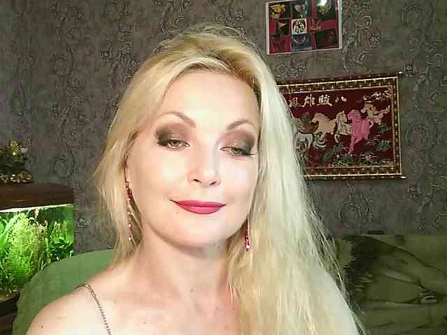 JanessNE webcam
