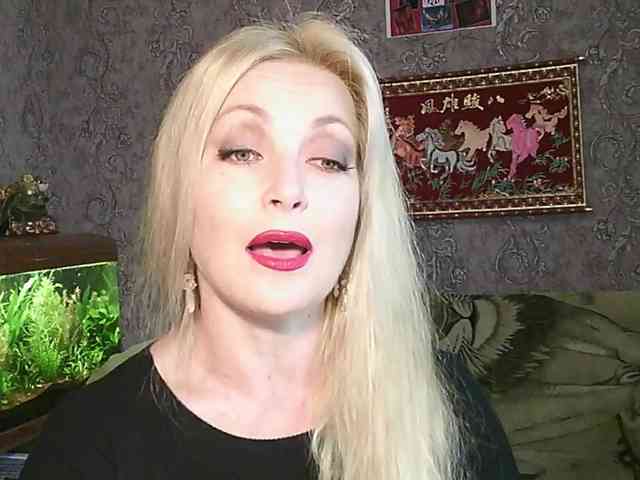 JanessNE webcam