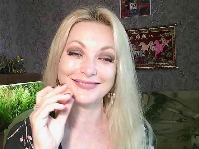 JanessNE webcam