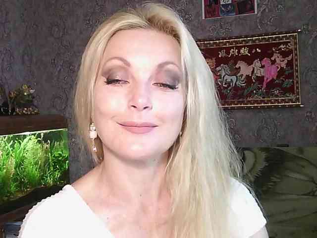 JanessNE webcam