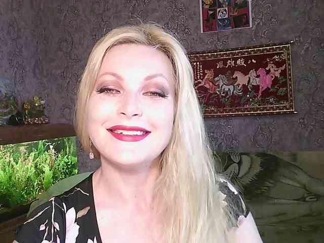 JanessNE webcam