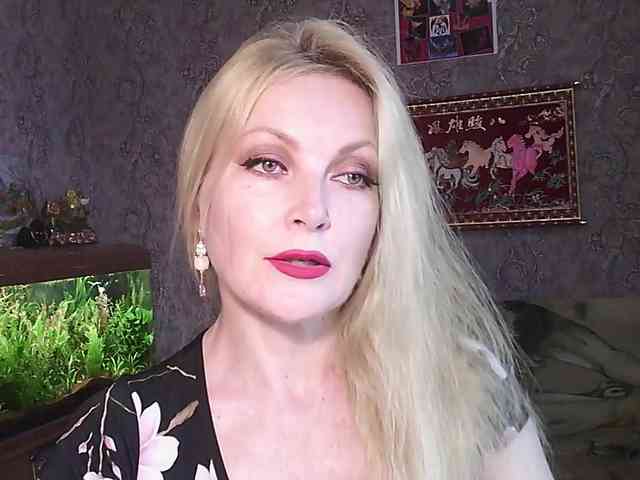 JanessNE webcam