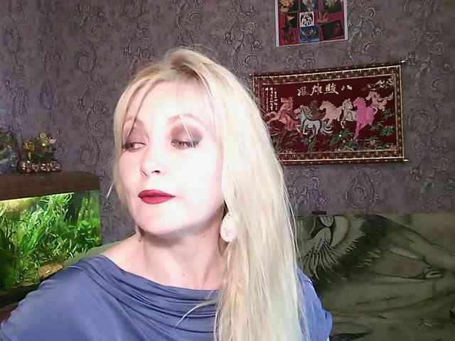 JanessNE webcam