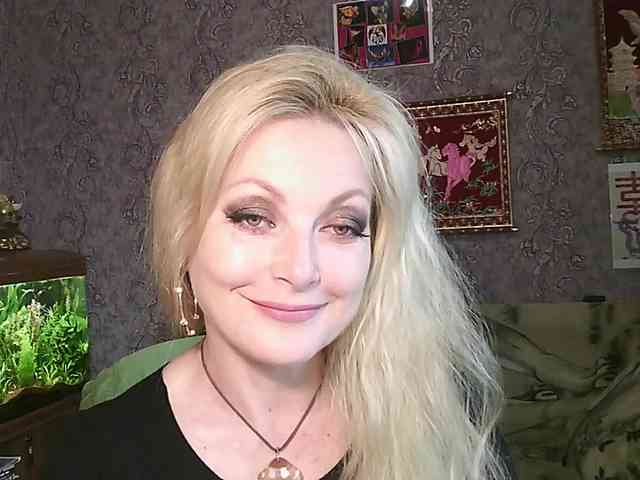 JanessNE webcam