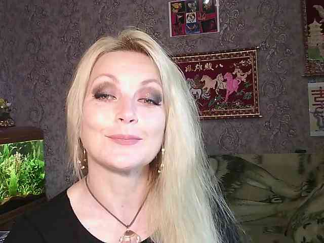JanessNE webcam