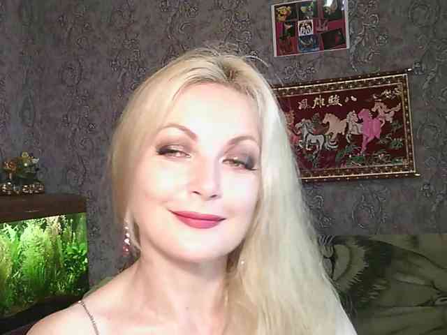 JanessNE webcam