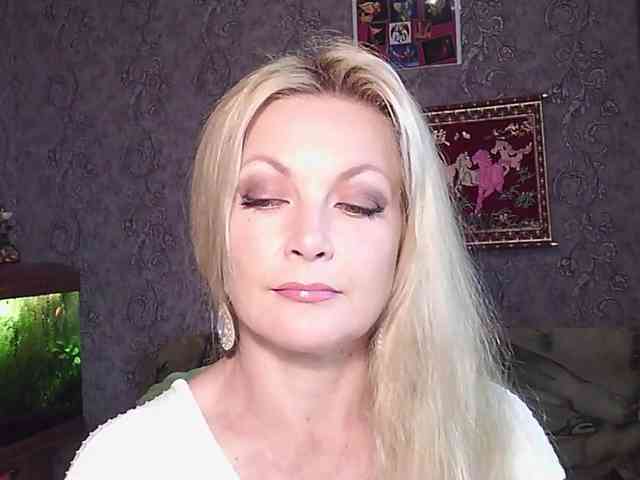 JanessNE webcam