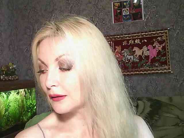 JanessNE webcam