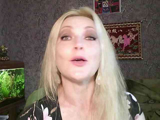 JanessNE webcam