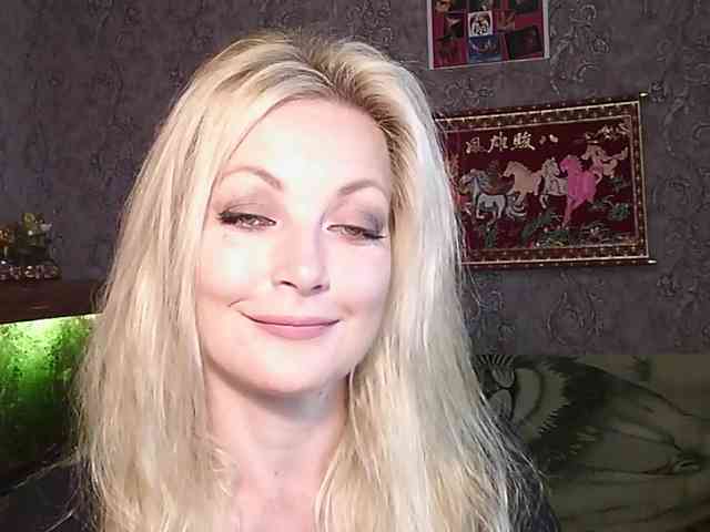 JanessNE webcam