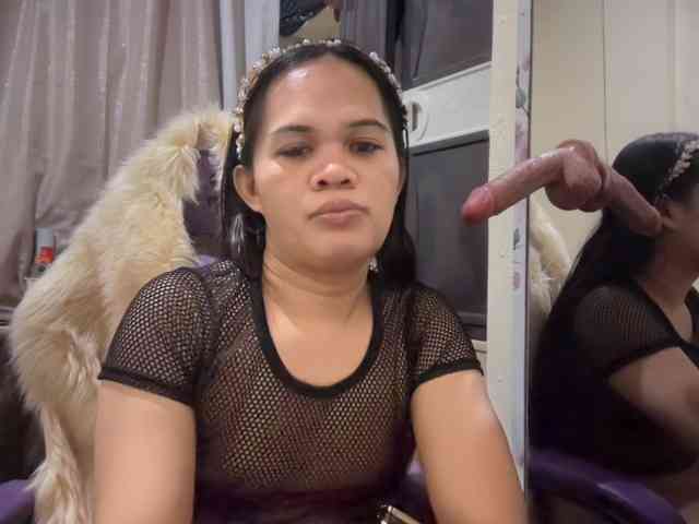 SophiaNavigar Live Webcam on BongaCams