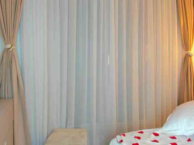 Saradiamond01 webcam