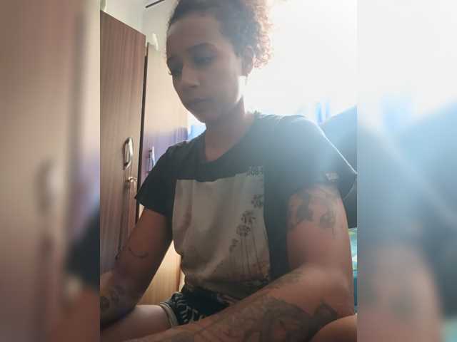 Charmwoman on Bongacams