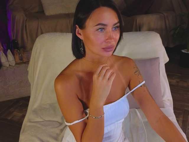 Lilu5107 live webcam show