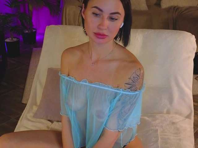 Lilu5107's BongaCams show and profile