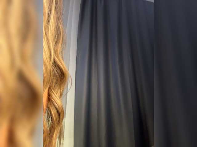 Anna_Night