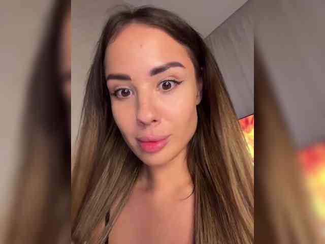 Anna_Night webcam