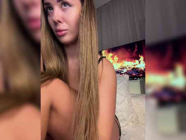 Anna_Night webcam