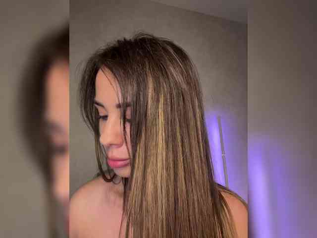 Anna_Night