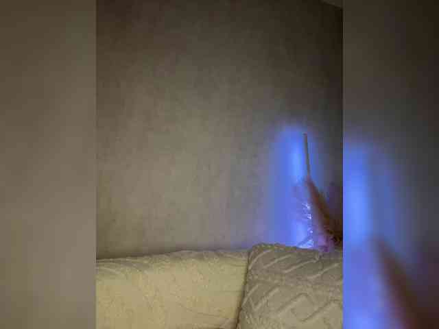 Anna_Night webcam