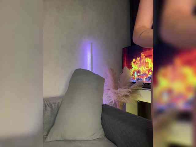 Anna_Night webcam