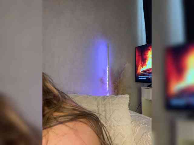 Anna_Night webcam