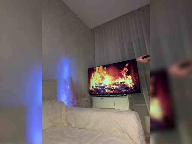 Anna_Night webcam