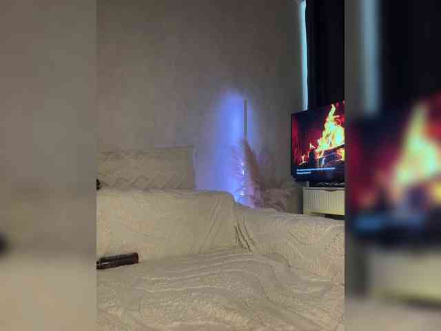 Anna_Night webcam