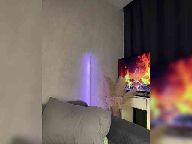 Anna_Night webcam