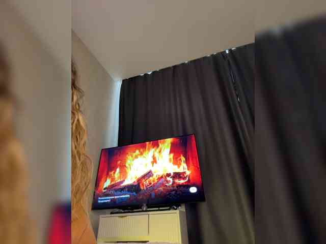 Anna_Night webcam