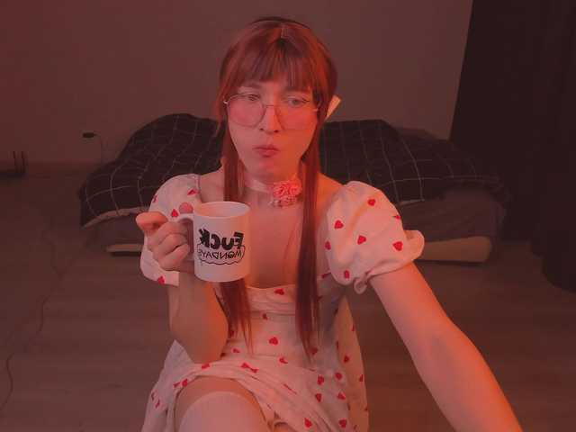 foxy-jpg live stream preview