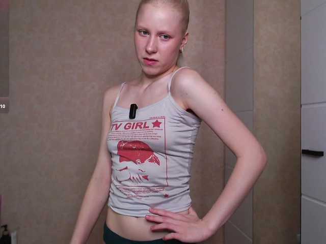 Mary-Kitty live cam on BongaCams